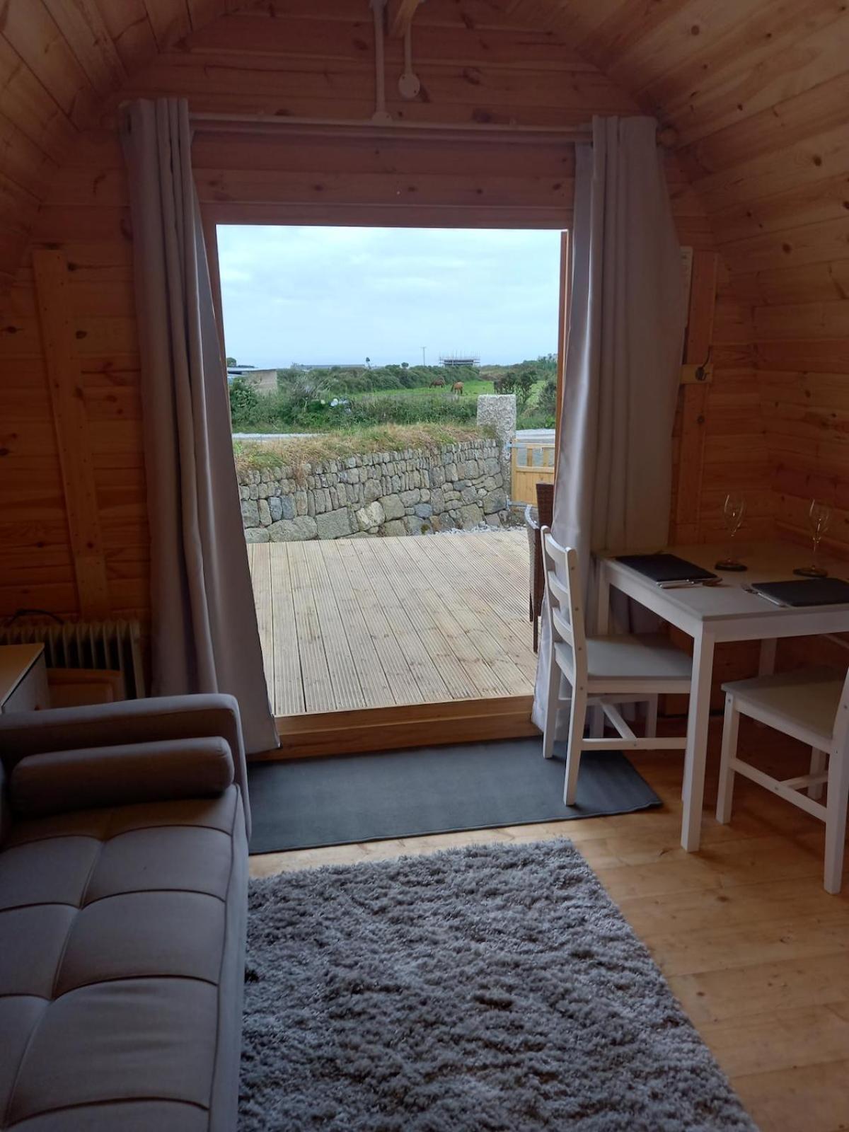 Cape Cornwall Pod With Vast Sea Views เซนต์จัสต์ ภายนอก รูปภาพ